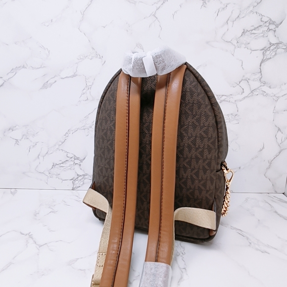 Michael kors maisie xs backpack - Picture 7 of 8